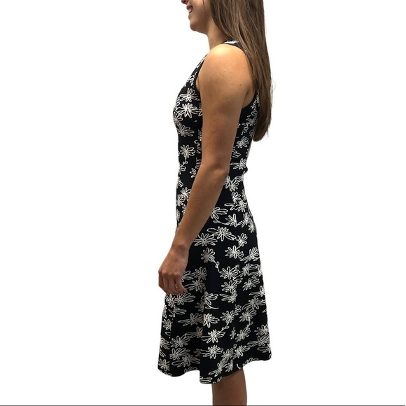 Opening Ceremony Black & White Floral Scuba Knit Fit & Flare Dress Women’s Med - Picture 3 of 12